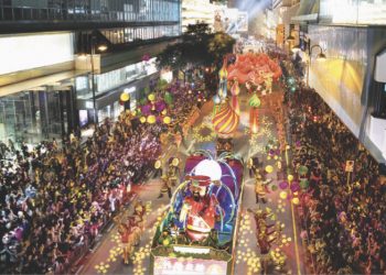 Đón năm mới Giáp Thìn tại Hồng Kông: “Đêm diễu hành Tết Nguyên đán Cathay International” tái xuất sau 5 năm