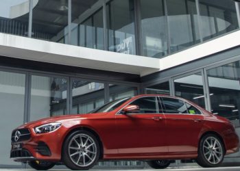 Mercedes-Benz giảm giá “khủng” nhiều dòng xe đời 2022 và tặng gói bảo hiểm cao cấp MBI