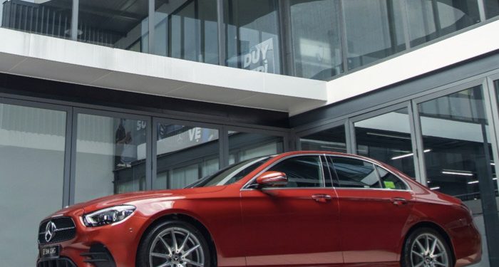 Mercedes-Benz giảm giá “khủng” nhiều dòng xe đời 2022 và tặng gói bảo hiểm cao cấp MBI