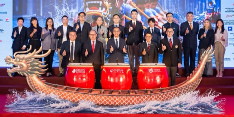 Hồng Kông khởi động mùa hè sôi động với “Lễ hội Thuyền rồng Quốc tế Sun Life Hồng Kông”